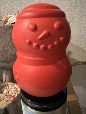 Bullymake Tough Dog Chew SnowMan Aggressive Chewers- Large-Treat Dispensing Red