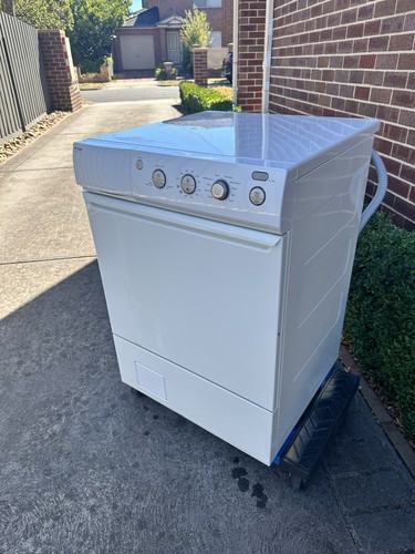 ASKO W6362 Front Load Washing Machine 6kg (C37)H - Picture 3 of 6