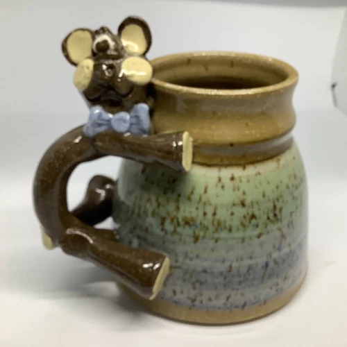 Bear Mug ~ VTG Potters Field ‘87 Oak Creek Wisconsin Stoneware