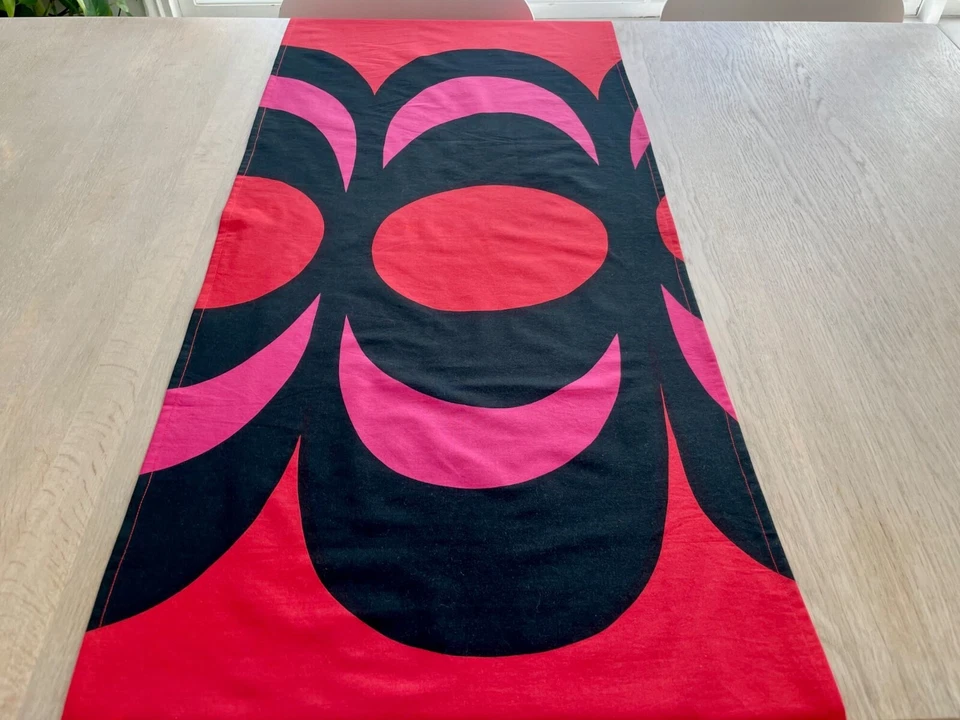 Roter Marimekko Kaivo Stoff Tischläufer, geometrische Gardine Panel oder Tisc... - Bild 2 von 4