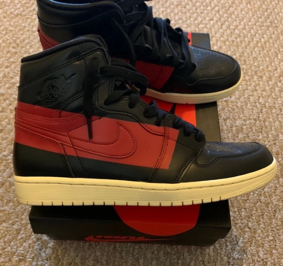 Zapatillas Air Jordan 1 Retro High OG Defiant "Couture" Foto 2 de 4