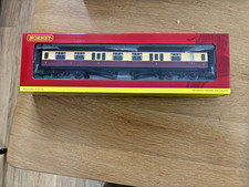 Hornby R4493A BR Western Region coach in Crimson & Cream New boxed