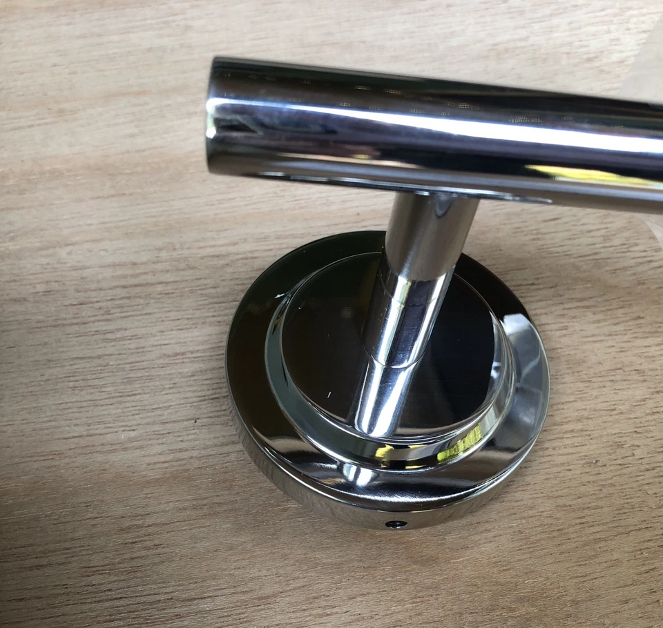 "Herrajes de restauración derecha barra de toallero Spritz acero inoxidable pulido 24"" NUEVO en caja" Foto 3 de 4