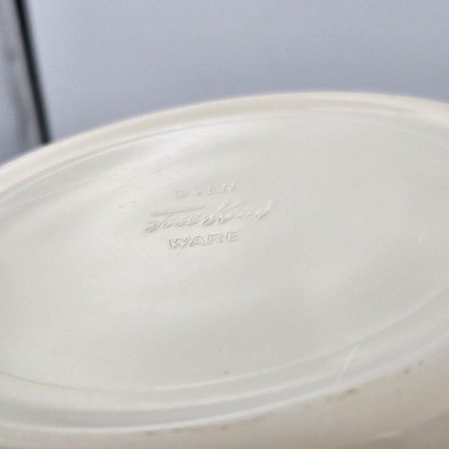 Vintage Fire King Set Of 3 Tulip Milk Glass Nesting Mixing Bowls - Picture 6 of 15