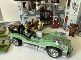 LEGO Monster Fighters: VAMPYRE CASTLE #9468~ 100% COMPLETE w/Manuals~Glow
