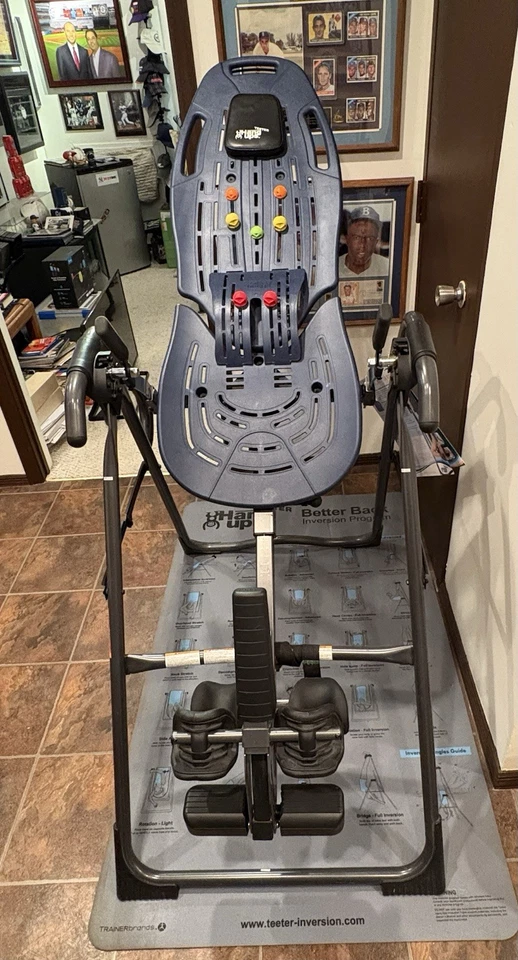 Mesa de inversión Teeter Hang Up modelo EP-960 Foto 3 de 4