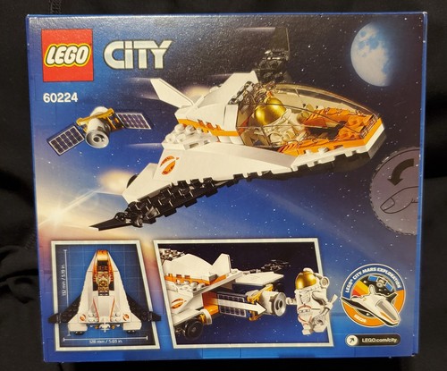 LEGO City Space Satellite Service Mission 60224 - Picture 8 of 10