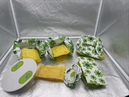 VTG 70’s Barbie Doll House Puff N Play Blow Up Inflatable Furniture Zee Toys Set