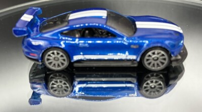 Hot Wheels Multipack Exclusive Custom '18 Ford Mustang GT - Blue