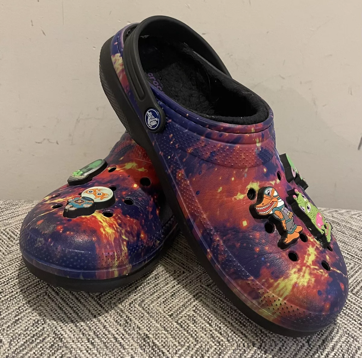 Crocs outlet size 9.5
