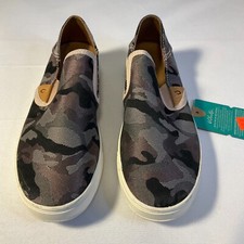 Olukai Pehuea Pa'I Slip On Shoes Womens Size 7.5 Camouflage Gray