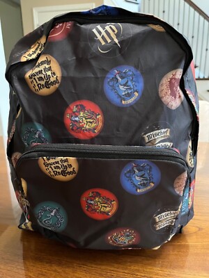harry potter mini backpack hous crest Hogwarts The end of the tie drapes over the top of the bag Harry Potter Backpack House Crests
