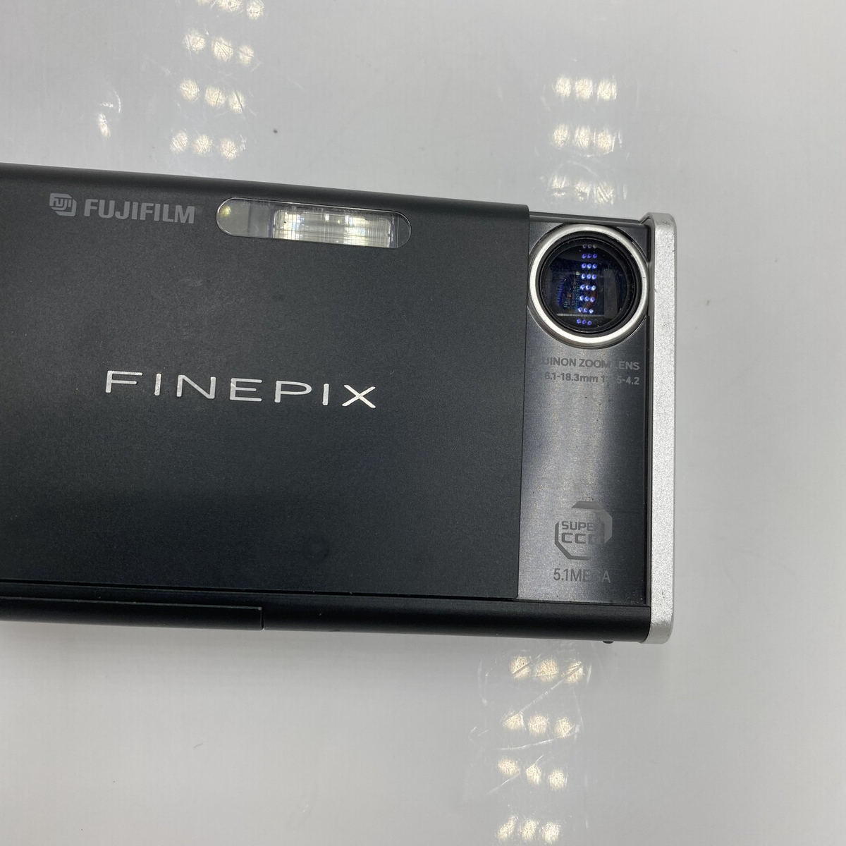 Fujifilm FinePix Z Series Z1 5.1MP Digital Camera NO Battery