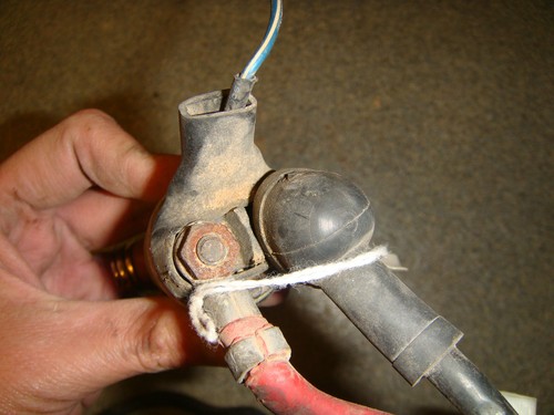 Yamaha Maxim XJ700 1985 interruptor de arranque magnético relé solenoide - Imagen 2 de 5