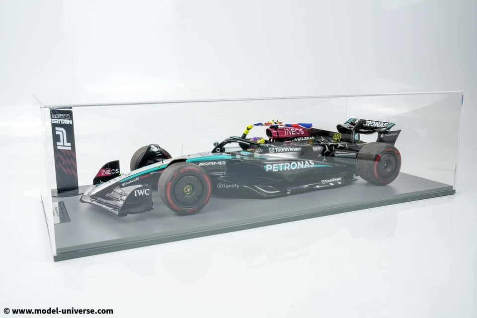 Spark 1:12 Mercedes-AMG Petronas F1 W15 #44 Winner British GP 2024 Lewis Hami... - Image 3 of 4