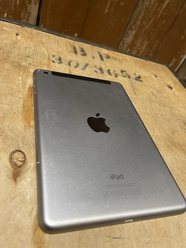 Apple iPad Mini 3 Wi-Fi Cellular 16GB Silver A1600 - Picture 14 of 17
