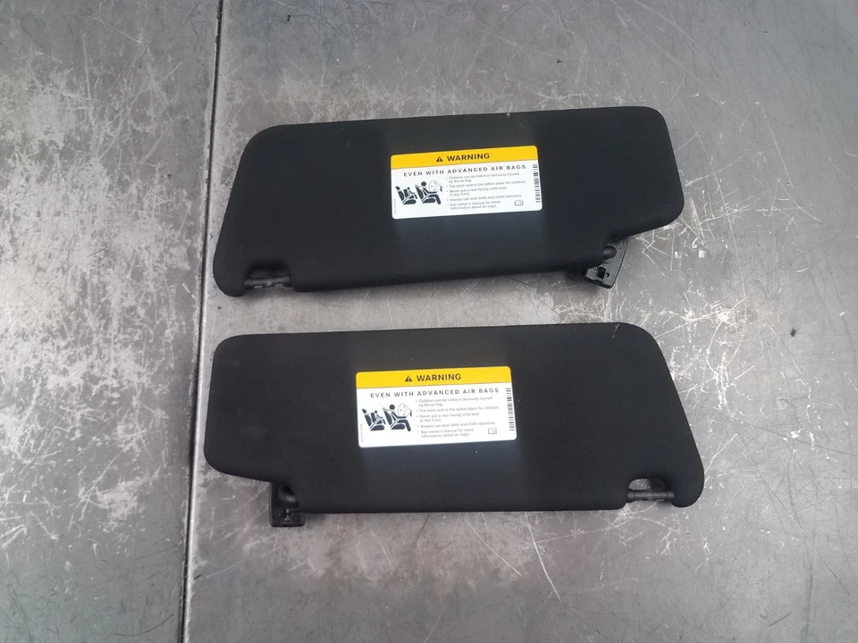 2011 Mercedes Benz AMG C 63 солнцезащитные козырьки #7010 A12 - Изображение 2 из 4