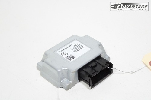 2025 CHEVROLET EQUINOX BODY CONTROL VOLTAGE INVERTER CONVERTER MODULE UNIT OEM - Picture 2 of 7