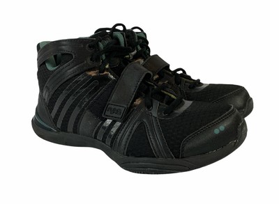 ryka tenacity size 7