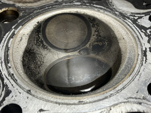 2001 Yamaha V Star 650 Cylinder Head, Front (Oem) - Picture 3 of 22