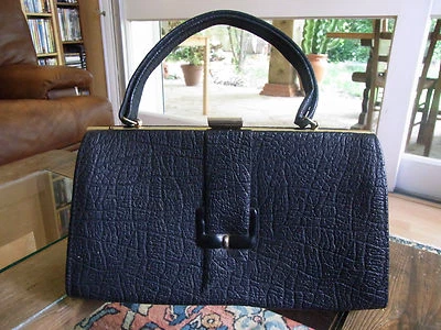 SAC A MAIN EN SIMILI CUIR NOIR VINTAGE 50 BLACK HANDBAG IMITATION LEATHER - Photo 1/4