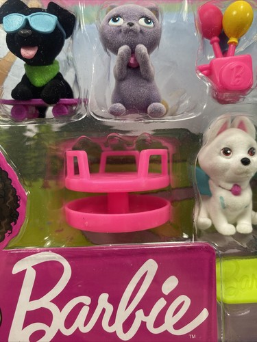 Barbie 11 Piece Pets Play Set Pet Park Set - Picture 4 of 9