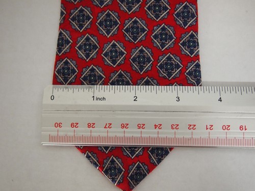 Bert Pulitzer Mens Necktie Tie Red Navy Blue Geometric 59" 100% Silk USA - Picture 4 of 4