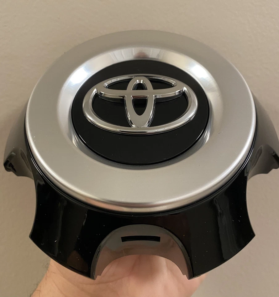 Tapacubos tapa central Toyota 4Runner 2014-2023 4260B-35100 *NUEVO* Foto 3 de 4