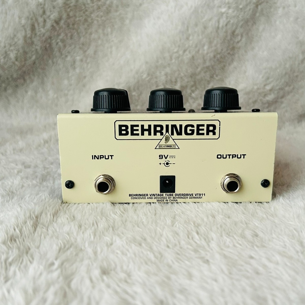 Behringer Vintage Tube Overdrive VT911 Overdrive Guitar