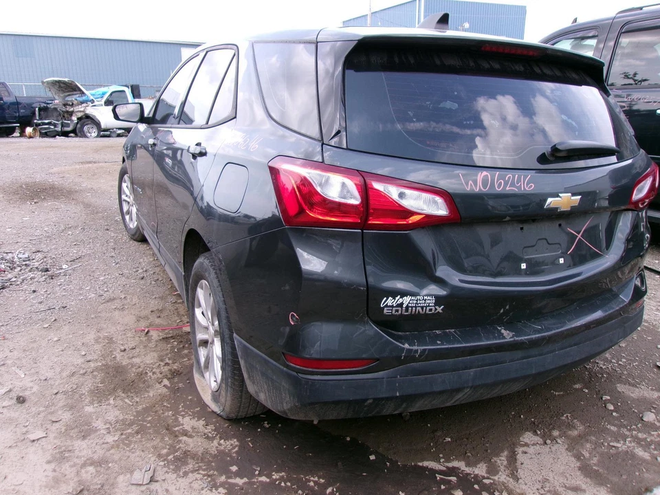 Used Front Left Lower Lower Control Arm Front fits: 2019 Chevrolet Equinox Front - Image 3 of 4