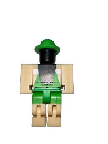 roblox beeism figure series 2 rare with code - Picture 3 of 7