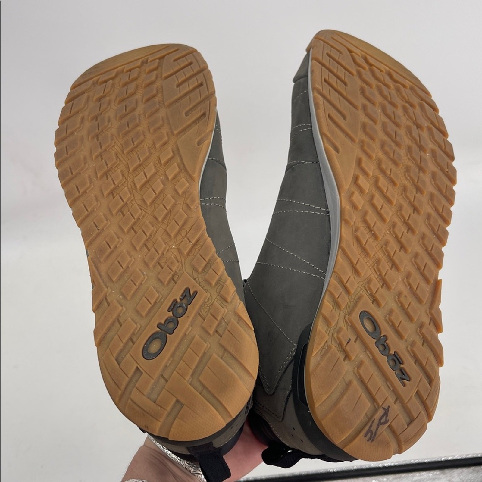 Oboz Footwear Bozeman Leather Mid waterproof lace up insulated hiking boots  12