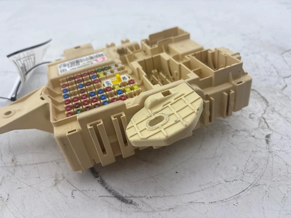 Caja de fusibles de cabina Kia Sorento 2019-2020 OEM 91950-C6545 Foto 4 de 4