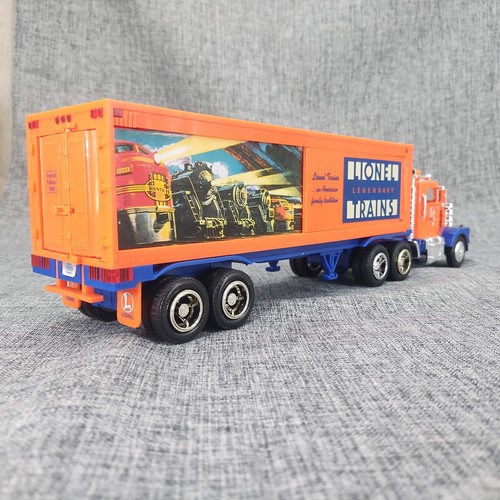 Lionel TMT-18018 Box Trailer Toy Truck W/Operating Lights Sounds-Coinbank NIB - Picture 6 of 17