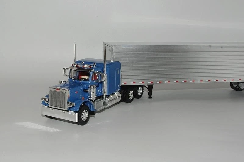IXO/ALTAYA 1/43 Peterbilt 359 (KJ Transport) 1984 "Fast&Furious" US truck+traile - Immagine 3 di 4