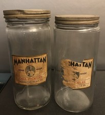 2pc - 1930's  MANHATTAN Home Made Dill Pickles - GLASS JAR - Chicago, ILL.