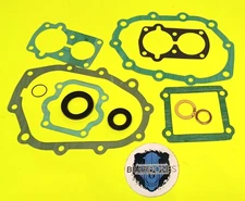Defender 90 110 & Discovery 1 up to 1994  5 Speed LT77 Gearbox Gasket & Seal Set