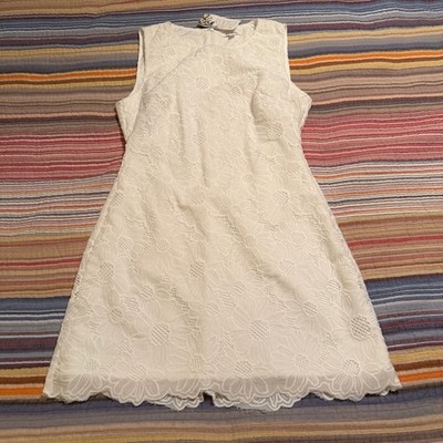 Day + Moon White Floral Daisy Lace Graduate Mini Dress Sleeveless Small NWT