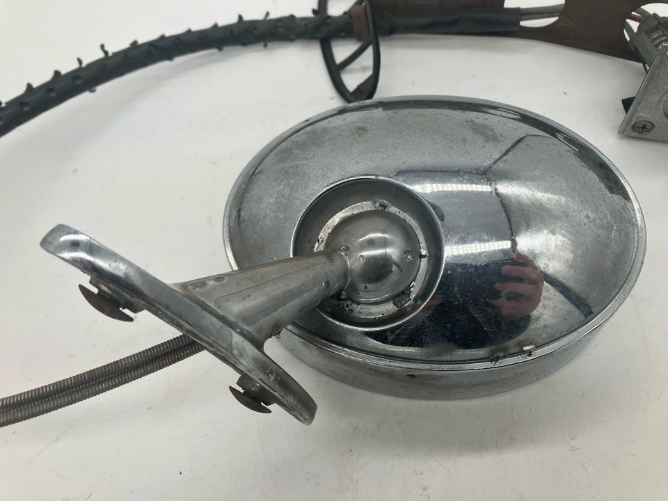 Espejo retrovisor exterior cromado remoto 68-72 Oldsmobile Delta 88 98 Cutlass Toronado LH Foto 2 de 4