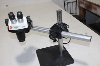 Leica SZ4 Stereo Zoom Microscope Monoscope - Working