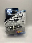 HOT WHEELS Character Cars CATWOMAN DC Comics Sketched Series 3/5