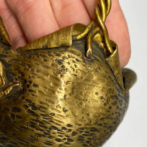 Antigua CESTA MEIJI HECHA A MANO Bronce Dorado Ikebana MOUSE Estilo Menuki - Imagen 7 de 10