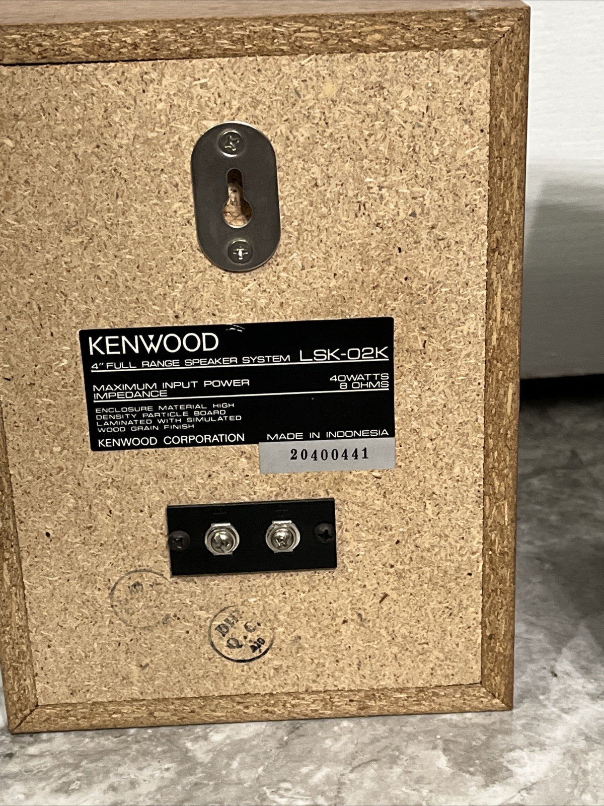 Kenwood LSK02K Pair Full Range Book Shelf Speakers 4" 40 watts 8 OHMS