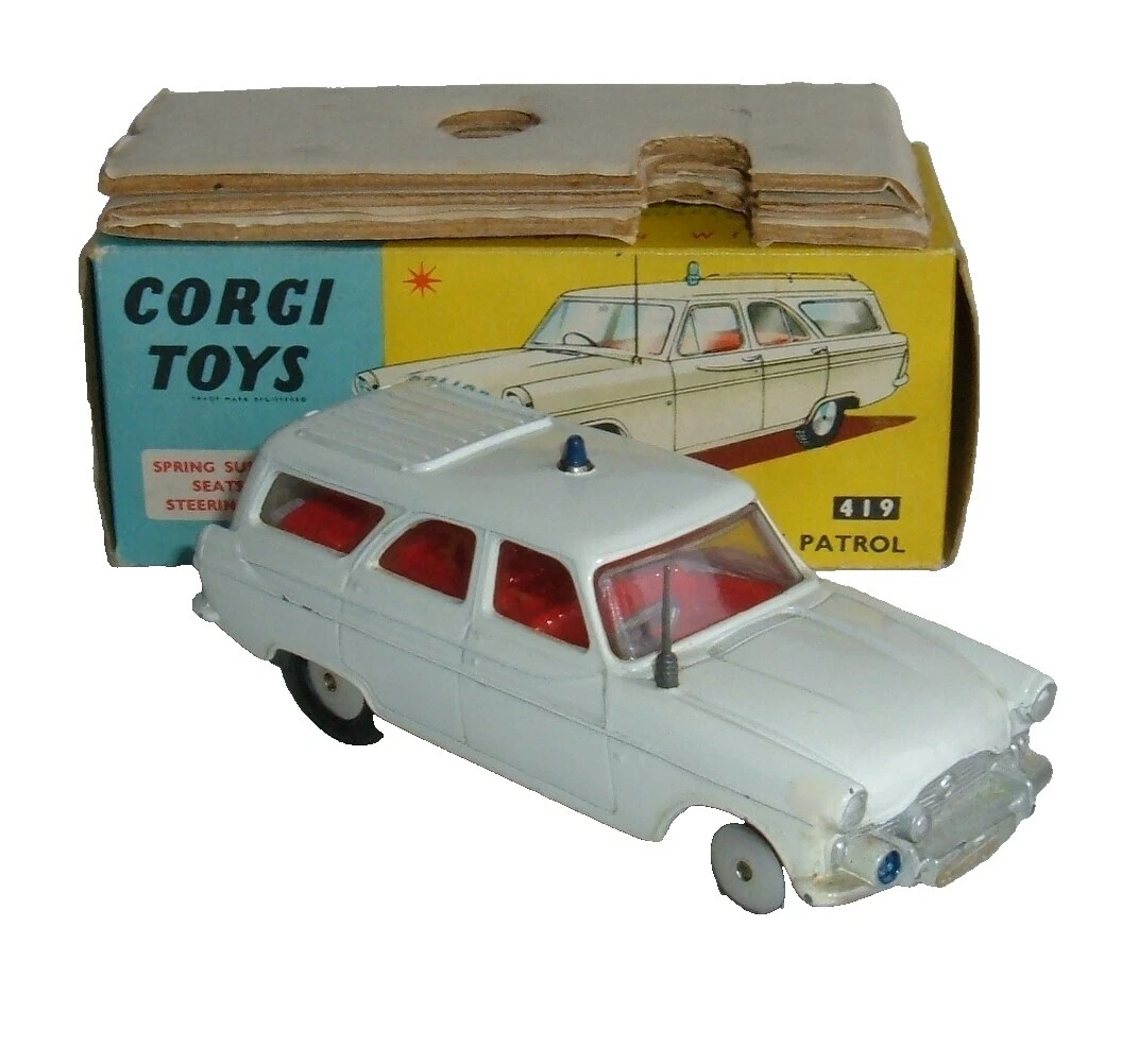 Blanco Corgi Ford vehículos diecast y de juguete