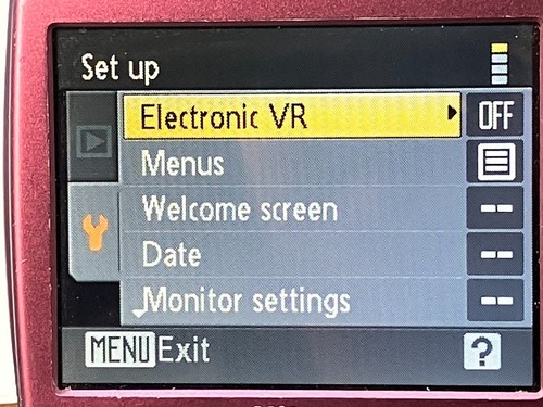 Nikon COOLPIX S220 10.0MP Digital Camera - Plum Tested Works - Bild 14 von 14