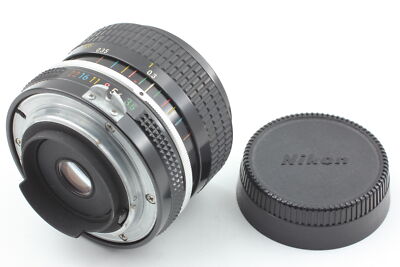 Exc+5] Nikon New Nikkor non-Ai 28mm F/3.5 non- Ai MF Wide Angle