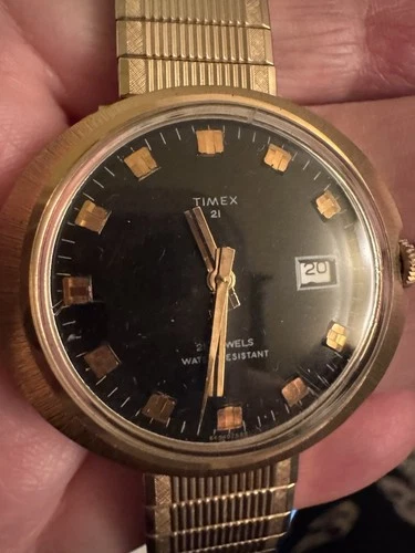Timex 21 Jewel Marlin UFO Gold Tone Mens Vintage 1970s Mechanical Handwind Watch