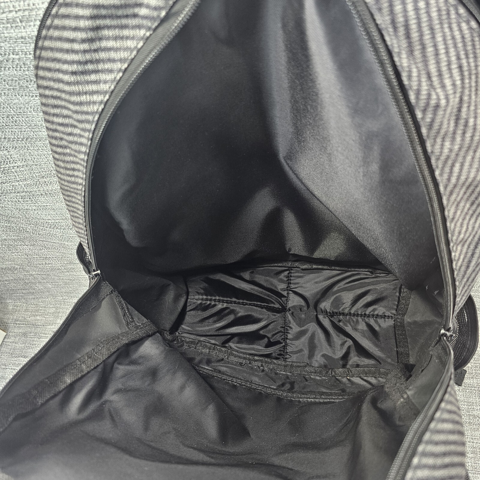 Eastsport Black Backpack  Adjustable Shoulder Str… - image 10