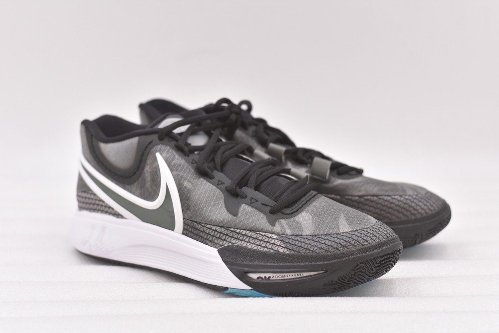 Men's Nike Kyrie 8 