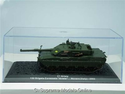 1/72 Blindé Char C1 ARIETE, Armée Italienne, Italy 2002, Neuf (33
